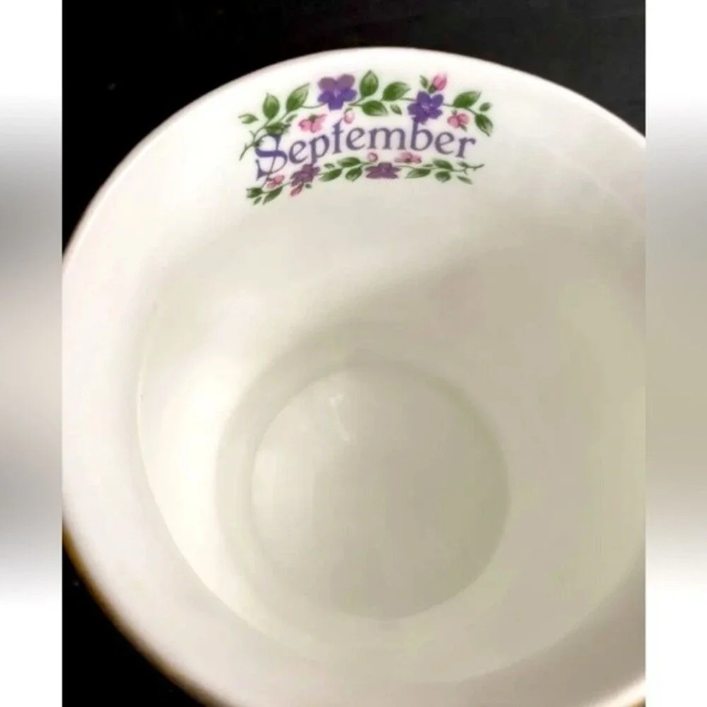 Vintage Fine Bone China Monthly Flower Mug September Purple Daisies Gold trim